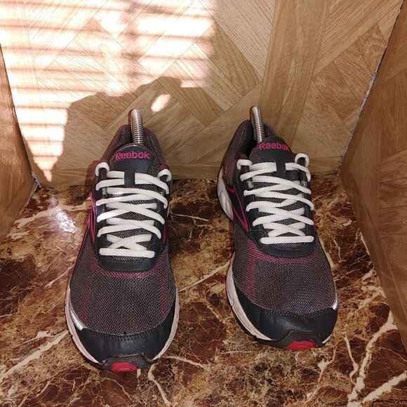 Reebok women's simply tone toning walking shoes size 9.5. 254 - Picture 8 of 10